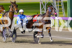2025_PACEPIX_GP07102025_RACE5_GettinWiggyWithit_WIN_WEB-8