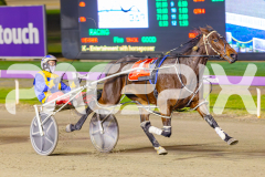 2025_PACEPIX_GP27052025_RACE5_HerPresence_WIN_WEB-11