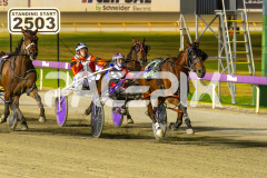 Hes-Thunder_06-12-2025_WIN_Glouester-Park_5__02