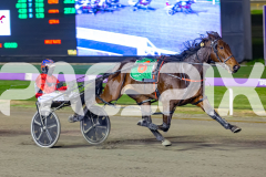 2026_PACEPIX_GP12062026_RACE5_HotlyPursued_WIN_WEB-18