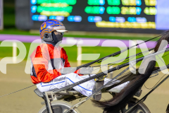 2026_PACEPIX_GP12062026_RACE5_HotlyPursued_WIN_WEB-2