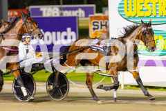 2025_PACEPIX_GP21112025_RACE5_LittleDarling_WIN_WEB-5