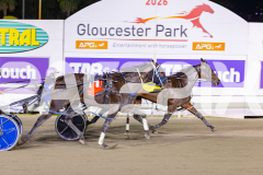 2026_PACEPIX_GP18042026_RACE5_LittleDarling_WIN_WEB-15