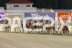 2025_PACEPIX_GP01082025_RACE5_MajorJay_Onesmartfella_WIN_WEB-4