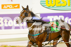 2025_PACEPIX_GP22042025_Race5_OurRichCargo_WIN_WEB-22