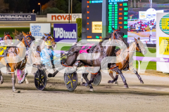 RACE 5 - Penny Black