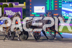 2025_PACEPIX_GP20062025_Race5_PennyBlack_WIN_WEB-5