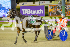 2025_PACEPIX_GP13052025_Race5_ShesAMare_WIN_WEB-13