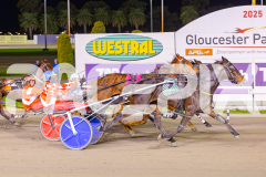 2025_PACEPIX_GP13052025_Race5_ShesAMare_WIN_WEB-7