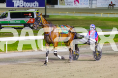 2025_PACEPIX_GP19122025_RACE5_TheIronDuke_WIN_WEB-14
