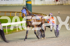 2025_PACEPIX_GP19082025_RACE5_VintageBlu_WIN_WEB-9