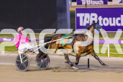 2025_PACEPIX_GP14102025_Race5_WatchMeWave_WIN_WEB-5