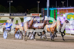 2025_PACEPIX_GP07112025_RACE5_Waverider_WIN_WEB-18