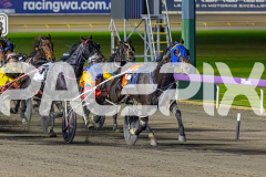 2026_PACEPIX_GP15052026_Race5_YourSoFine_WIN_WEB-3