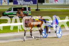 2025_PACEPIX_GP12122025_RACE6_Aardiebytheseaside_WIN_WEB-15