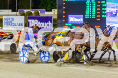 2025_PACEPIX_GP12122025_RACE6_Aardiebytheseaside_WIN_WEB-9