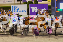 2025_Pacepix_GP26092025_Race6_AkoyaPearl_WIN_WEB-14