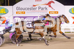 2025_Pacepix_GP26092025_Race6_AkoyaPearl_WIN_WEB-17