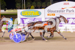 2025_PACEPIX_GP27052025_RACE6_BigBozz_WIN_WEB-9
