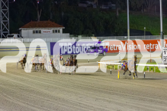 2025_PACEPIX_GP07102025_RACE6_CherryOnTheCake_WIN_WEB-9