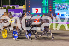 2025_PACEPIX_GP22082025_Race6_ColdHardCash_WIN_WEB-6