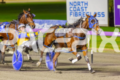 2025_PACEPIX_GP29082025_RACE6_Damour_WIN_WEB-2
