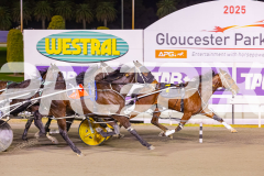 2025_PACEPIX_GP11072025_Race6_Dawson_WIN_WEB-20