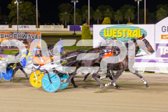 2025_PACEPIX_GP21112025_RACE6_Era_WIN_WEB-8
