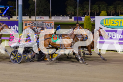 2026_PACEPIX_GP05062026_RACE6_GullyGum_WIN_WEB-14