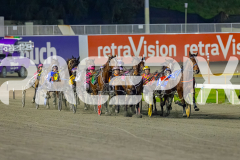 2026_PACEPIX_GP05062026_RACE6_GullyGum_WIN_WEB-5