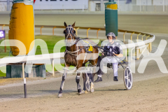 2025_PACEPIX_GP18112025_RACE6_Heartofahlia_WIN_WEB-10