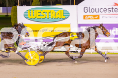 2025_PACEPIX_GP04072025_Race6_HeavenlyGipsy_WIN_WEB-11