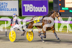 2025_PACEPIX_GP04072025_Race6_HeavenlyGipsy_WIN_WEB-8