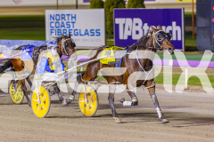 2025_PACEPIX_GP14112025_RACE6_HerPresence_WIN_WEB-5