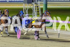 RACE 6 - Hunger Strike