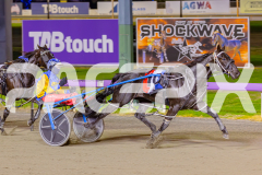 2025_PACEPIX_GP02052025_Race6_ImTheBlackFlash_WIN_WEB-8
