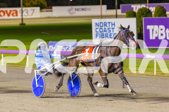 2025_PACEPIX_GP16092025_Race6_JoltedCharm_WIN_WEB-9