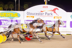 2025_PACEPIX_GP05082025_RACE6_KaraokeStar_WIN_WEB-11