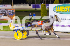 2025_PACEPIX_GP07112025_RACE6_MagnificentStorm_WIN_WEB-16