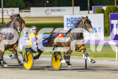 2025_PACEPIX_GP07112025_RACE6_MagnificentStorm_WIN_WEB-9