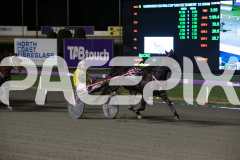 2025_PACEPIX_GP18062025_RACE6_MAXIMUM-ROCK_WIN_WEB-2