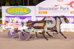 2025_PACEPIX_GP26082025_Race6_Middlepage_WIN_WEB-6