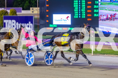 2026_PACEPIX_GP02012026_RACE6_MissKNowall_WIN_WEB-12