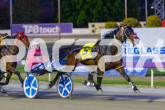 2026_PACEPIX_GP02012026_RACE6_MissKNowall_WIN_WEB-2