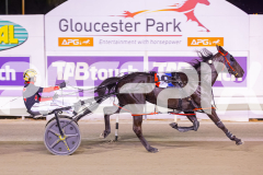 RACE 6 - Penny Black