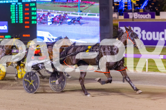 2025_PACEPIX_GP03102025_RACE6_PennyBlack_WIN_WEB-10