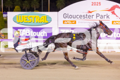 2025_PACEPIX_GP03102025_RACE6_PennyBlack_WIN_WEB-12