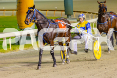 2025_PACEPIX_GP25042025_RACE6_PrinceOfPleasure_WIN_WEB-16
