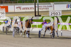 2025_PACEPIX_GP28102025_Race6_ShesMyLittleGem_WIN_WEB-11