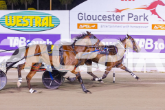 2025_PACEPIX_GP28102025_Race6_ShesMyLittleGem_WIN_WEB-17
